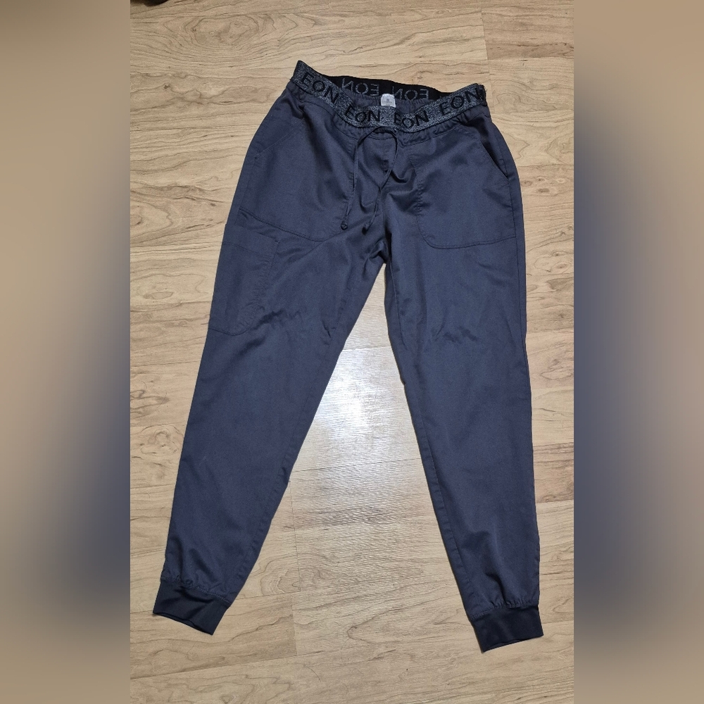 Small Scrub Joggers